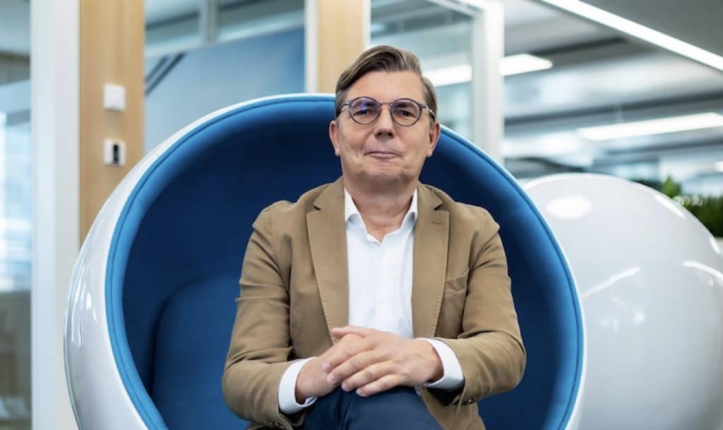 Joerg Staff Head of People bei Atruvia im SAATKORN Podcast