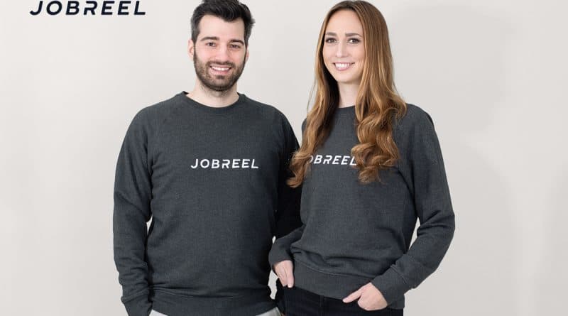 SAATKORN HR STARTUP jobreel_portfolio_reveal