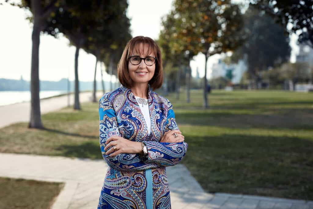 Jutta Rump HAYS HR Report Künstliche INtelligenz SAATKORN H 2019_07_08 - SimonWegener - Steffi Burkahrt - Sammelwerk -5452